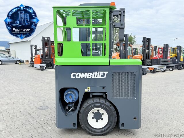Dört yollu forklift Combilift CB4000 GAS TRIPLEX 6450MM POSITIONER