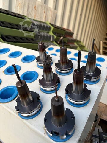 SK40 WNT houders met boren – DIN 69871 – 25000 tpm Oprawki SK40 WNT z wiertłami – DIN 69871 – 25000 obr/min Oprawki SK40 WNT z wiertłami – DIN 69871 – 25000 obr/min