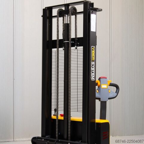 Transpalet electrohidraulic cu ridicare înaltă, capacitate 1500 kg, înălțime de ridicare 3 m Viber-System WE1530R 1500 kg / 3 m