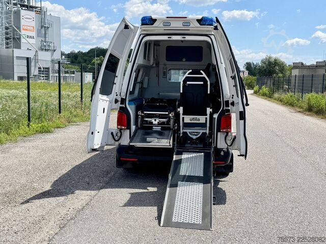 Brandweerwagen VW VW T6.1, 2.0 TDI, mit Rampe, Trage und Sessel