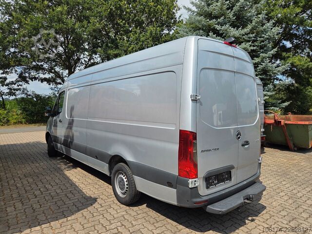 Dubă cu acoperiș înalt MERCEDES-BENZ 317 CDI Sprinter Lang & Hoch Maxi AHK in Silber