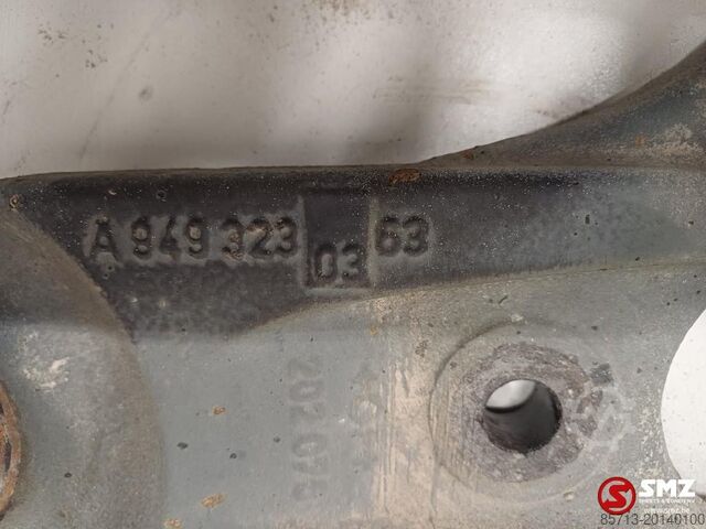 Chassisdeel Mercedes Occ stabilisatorsteun rechts Mercedes