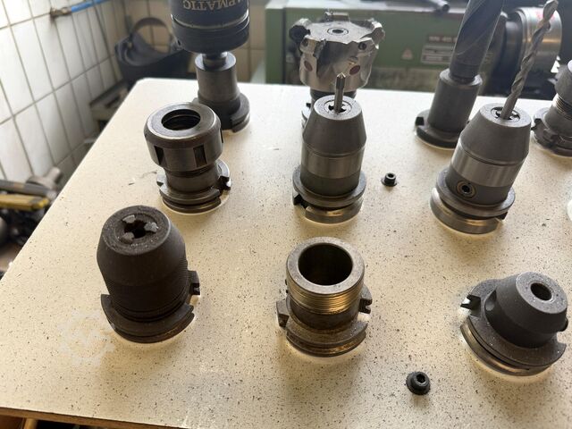 Banco de trabajo con contenido nan nan