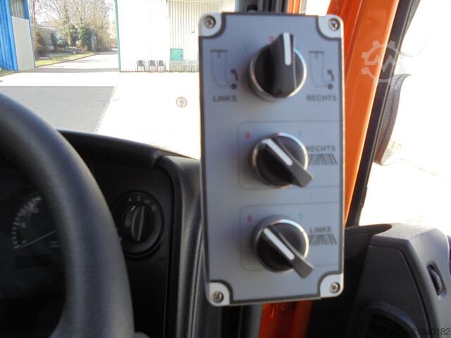 Barredora de calzadas Mercedes-Benz Atego 1324 LKO 4x2 / Themis SHY7BD