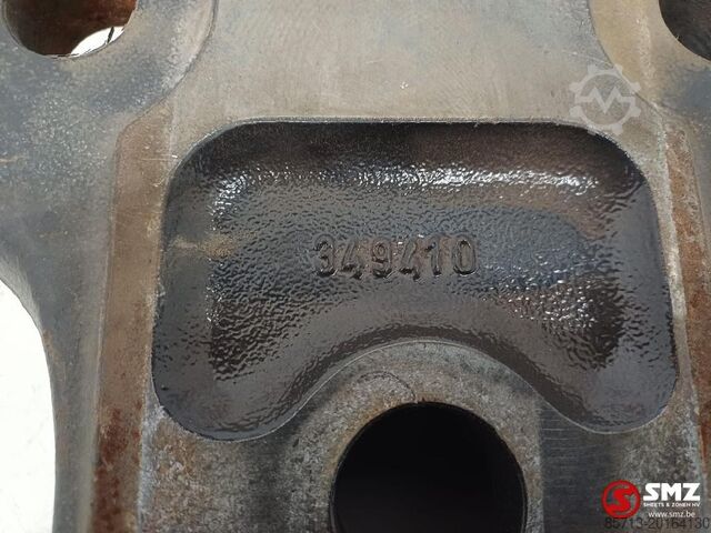 Schokdemper Volvo Occ schokdemperbeugel achteras rechtsonder Volvo