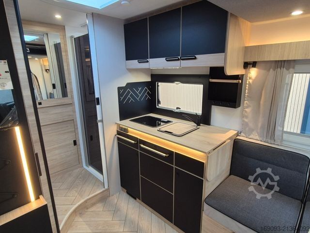 Half-integraal camper CHAUSSON 640 Titanium Line *MJ26*Arctic*SAT+TV*165PS*Auto