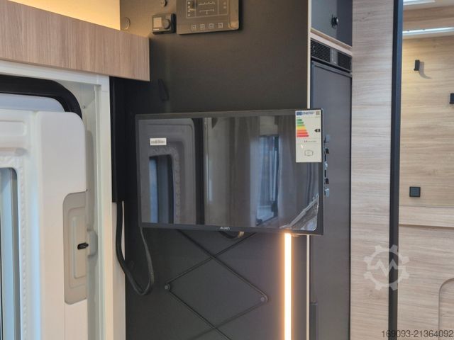 Half-integraal camper CHAUSSON 640 Titanium Line *MJ26*Arctic*SAT+TV*165PS*Auto