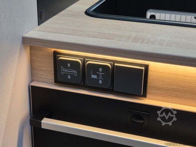 Half-integraal camper CHAUSSON 640 Titanium Line *MJ26*Arctic*SAT+TV*165PS*Auto