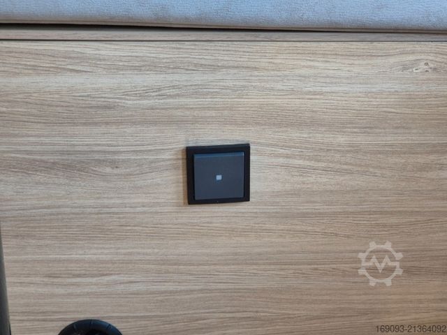 Half-integraal camper CHAUSSON 640 Titanium Line *MJ26*Arctic*SAT+TV*165PS*Auto