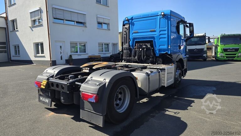 Standard tractor unit MAN TGS 18.440 4x2