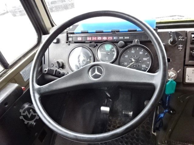 Vrachtauto met open laadbak MERCEDES-BENZ Unimog U 1300 L Turbo OM 366 Pritsche 4x4