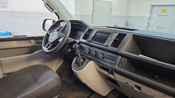Miniautocarro VW T6 Transporter Kasten/Kombi Kasten lang 4Motion
