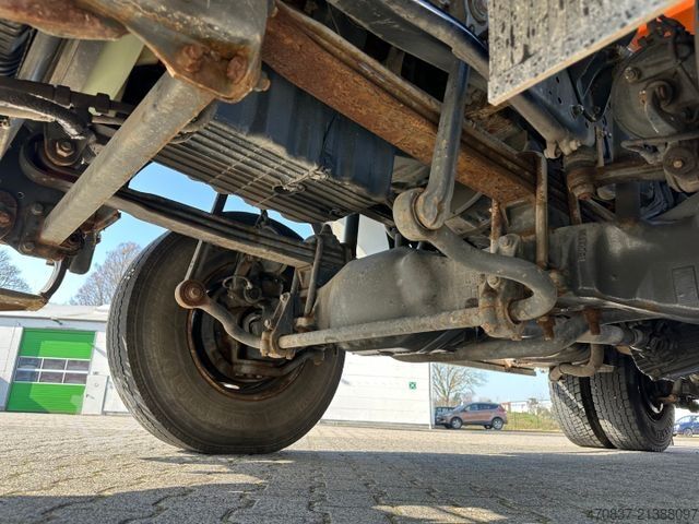 Autocamion basculant MERCEDES-BENZ Axor 1829 AK 4x4 / Winterplatte