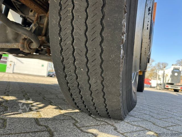 Autocamion basculant MERCEDES-BENZ Axor 1829 AK 4x4 / Winterplatte