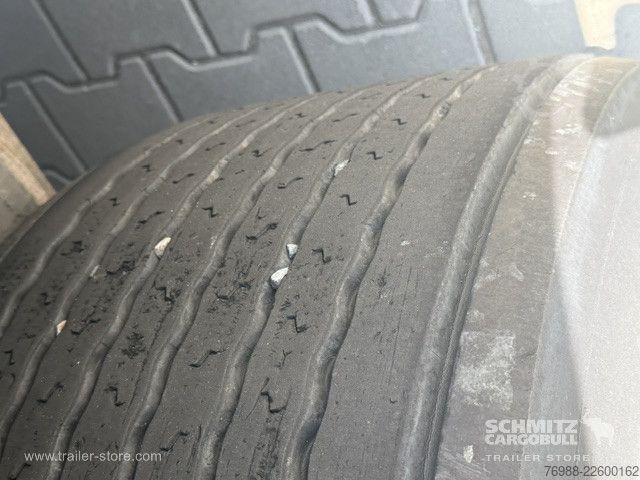 Semiremorcă deschisă cu prelată Schmitz Cargobull Curtainsider Mega