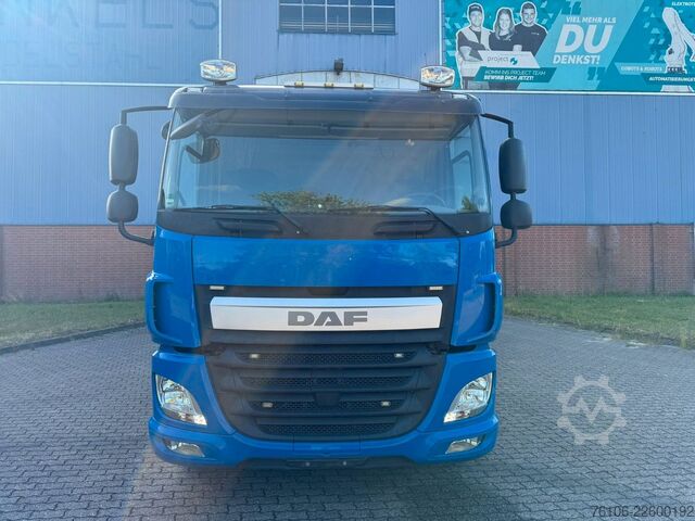 Lastbilsmonterad kran DAF CF 440 mit Ladekran HMF 2120K4