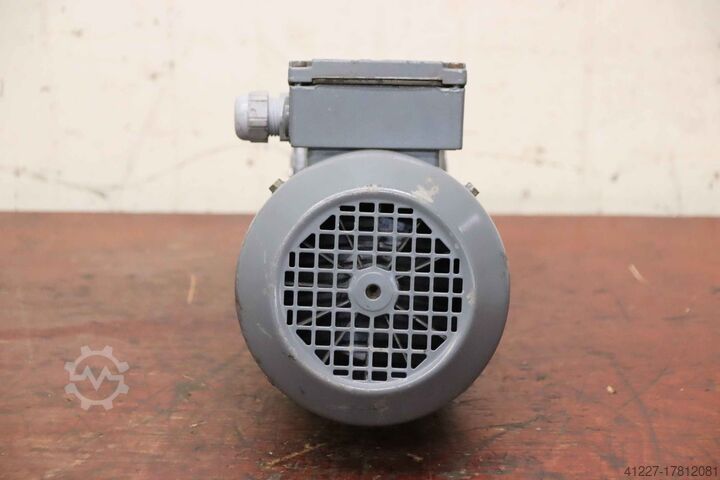 Motorreductor 0,25 kW 17 rpm SEW-Eurodrive SA31 DTZ1D6