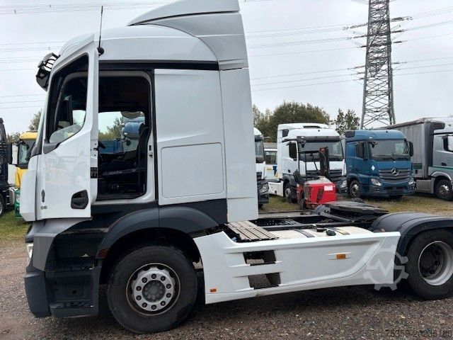 Tractor estándar MERCEDES-BENZ Actros 5 L-Fahrerhaus 1846