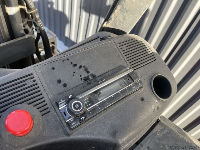 Elektromos háromkerekű targonca Linde E16C-02