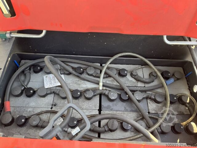 Középemelős komissiózó Linde V10