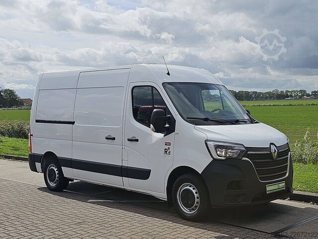 Bestelauto RENAULT MASTER 2.3 CDI 135 L2H2