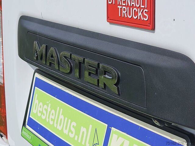 Hochdachkombi RENAULT MASTER 2.3 CDI 135 L2H2