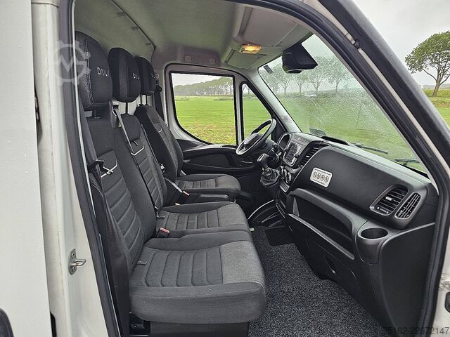 Bestelauto IVECO DAILY 35S18 ac aut 3.0ltr EURO6