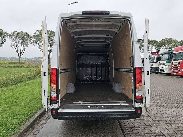 Bestelauto IVECO DAILY 35S18 ac aut 3.0ltr EURO6