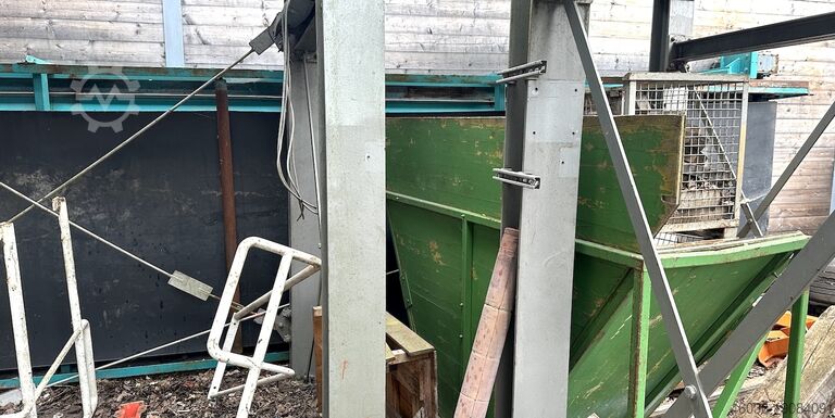 Various conveyor belts Förderband Transportband / Conveyor Belt Förderband Transportband / Conveyor Belt