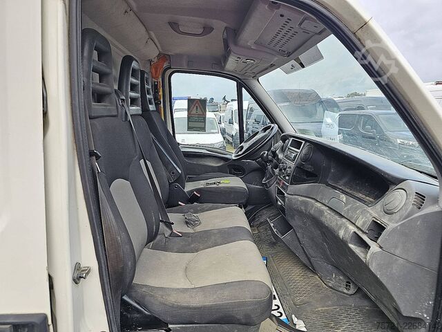 Hochdachkombi IVECO DAILY 35C13 L2H2 Dubbellucht DC!
