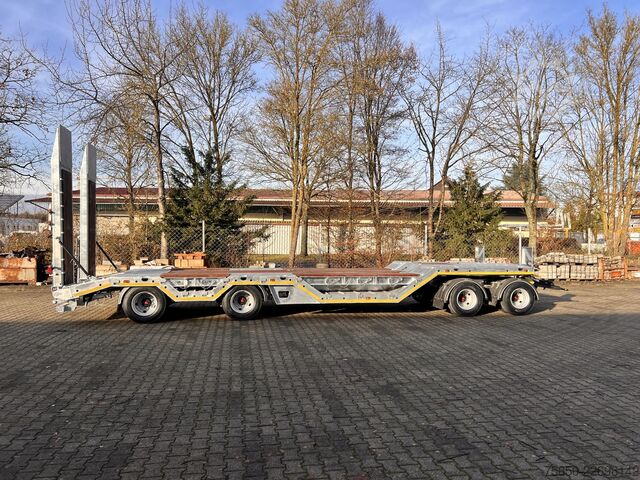 Dieplader oplegger Möslein T 4 VB H1 R  neuer 4 Achs Tieflader + Radmulden