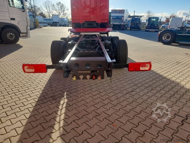 LKW-Fahrgestell DAF XG+530 FAN Kamera Waage Alcoa Intarder