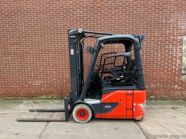 Elektrisk trehjulsgaffeltruck Linde E14