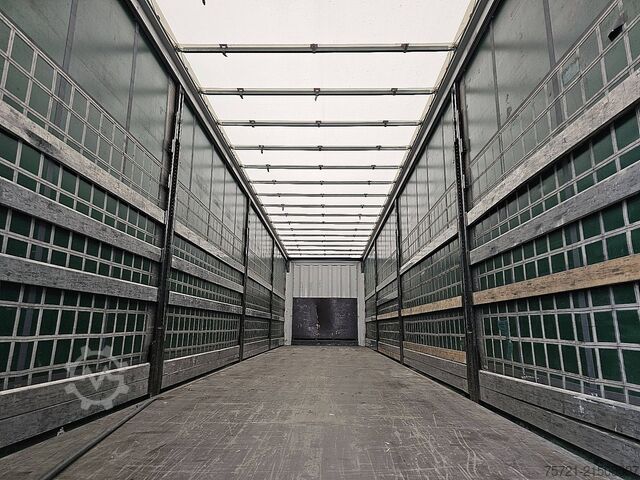 Posuvné plachty KRONE SD