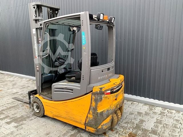  Jungheinrich EFG216