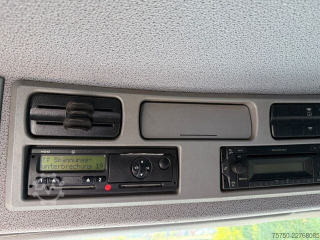 Vuilniswagen MERCEDES-BENZ Actros 2532 6x2 Zoeller Medium X 2EC23