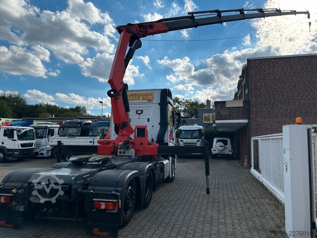 Grúa montada en camión MERCEDES-BENZ 2642 SZM mit PK26002-EH Kran + Seilwinde