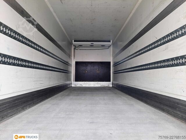 Camion refrigerato MERCEDES-BENZ 2548 L ACTROS BIGSPACE Carrier Supra 900U LBW 2t