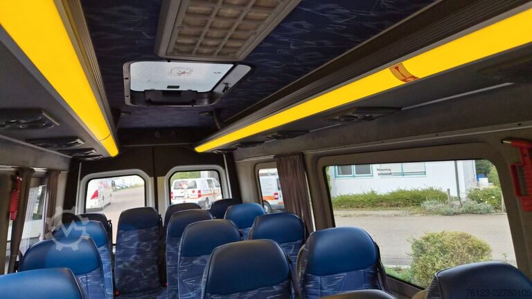 Minibus MERCEDES-BENZ Sprinter 516, Daily, Crafter