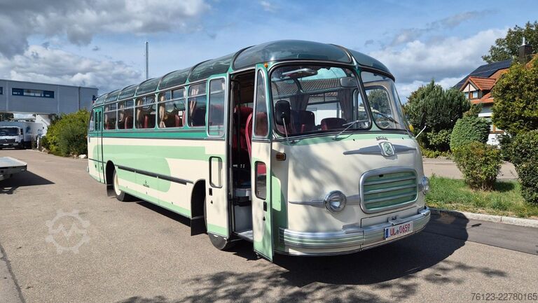 Autobus granturismo SETRA Setra S 10 Vollrestauration