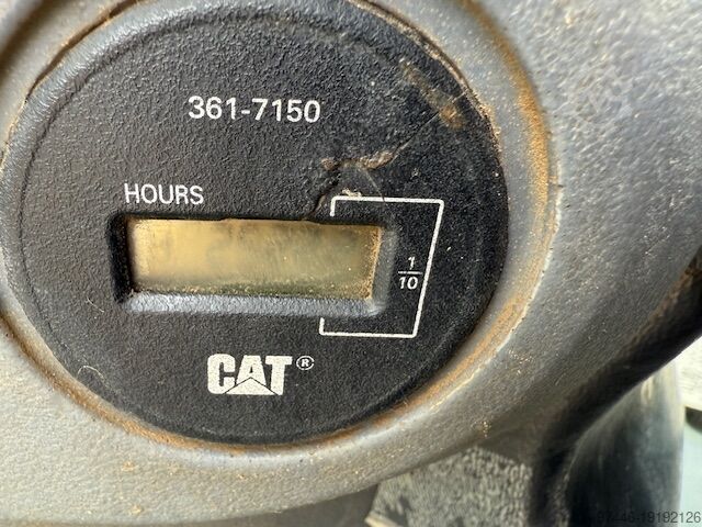 Verdichter met enkele trommel Caterpillar CP44