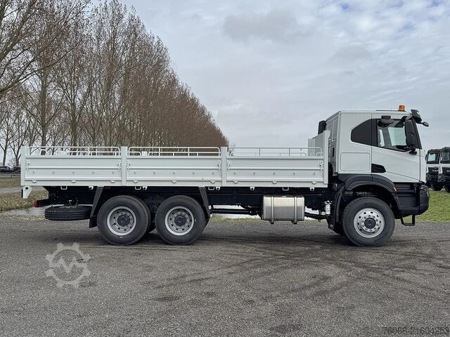 Laadplatform Iveco T-Way AT380T47WH AT Flatbed Truck (10 units)