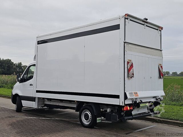 Valise MERCEDES-BENZ SPRINTER 317 Bakwagen Laadklep!