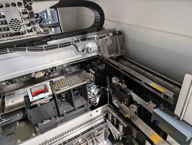 Máquina SMD pick and place JUKI KE 3020VAL 