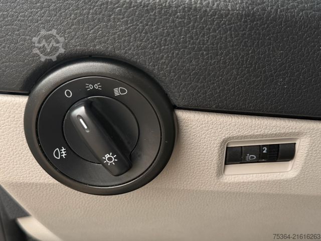 Minibus VOLKSWAGEN T6 Kombi 2.0 Tdi Lang L2 Klima 9Sitze Schiebetür