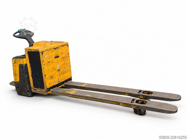 Ruční paletový vozík Jungheinrich ERE 225 // 2400 mm Gabeln // Initialhub // 2 weite