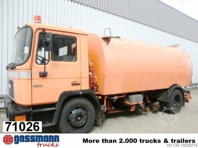 Οδοκαθαριστικό μηχάνημα MAN M03 14.152 4x2, Schienenkehrmaschine