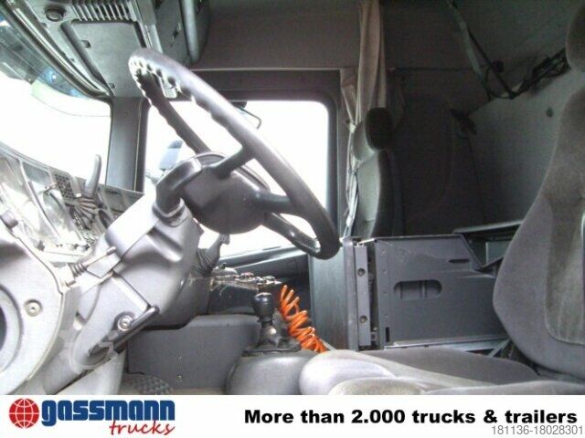 Standart çekici ünitesi Scania 144G 530 6x4