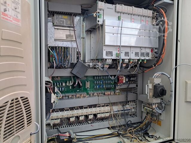 Centro de usinagem CNC vertical de 3+2 eixos AWEA AF-1250