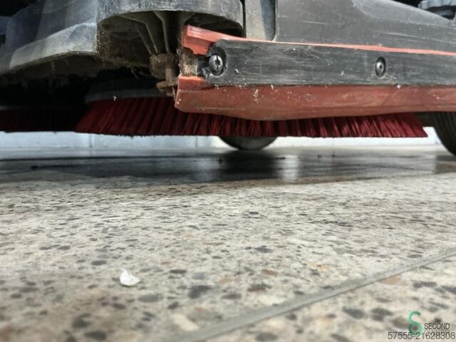 Kehrsaugmaschine Karcher B140R